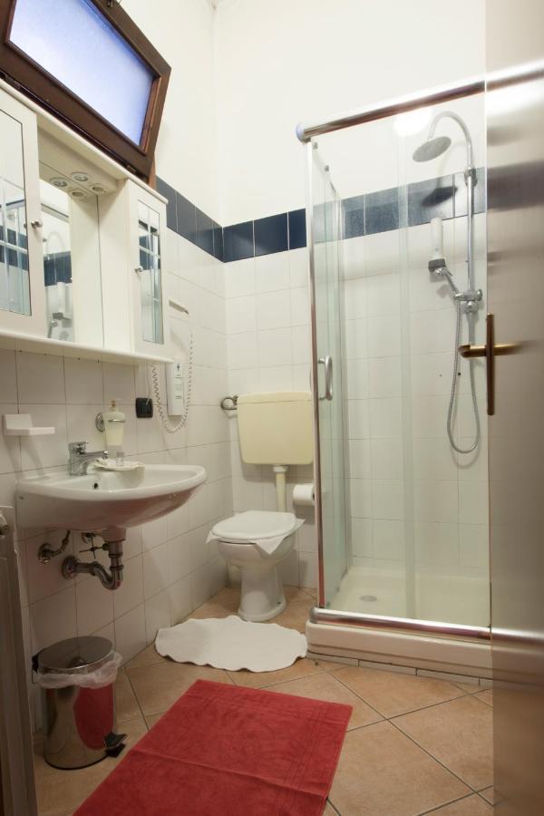 Albergo Ristorante Brera Inveruno Экстерьер фото