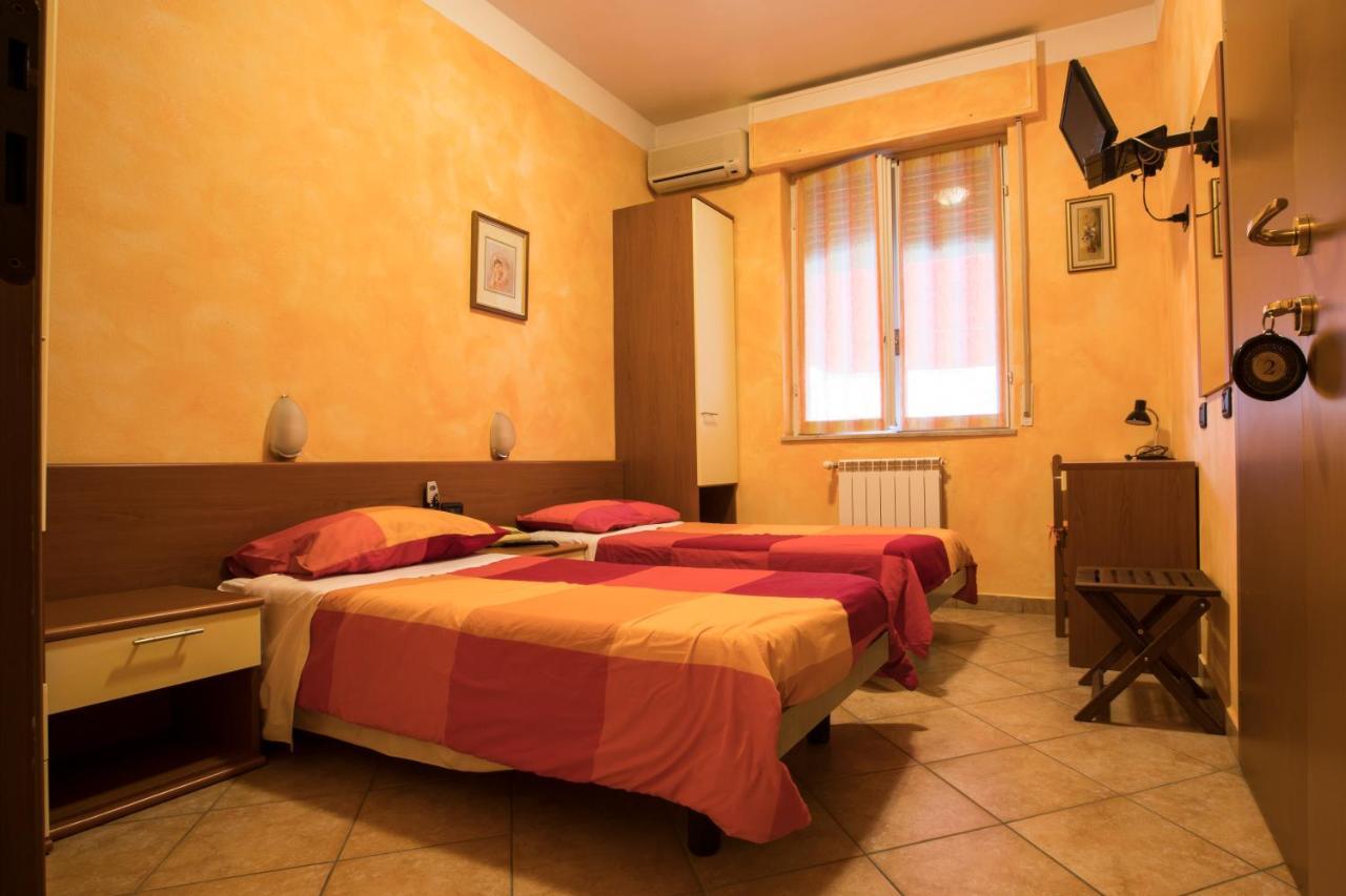 Albergo Ristorante Brera Inveruno Экстерьер фото